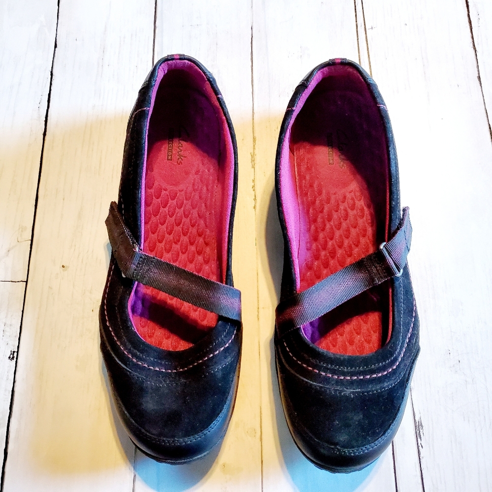 4/$25 Clark's Haley Braeburn Mary Jane Flats Black